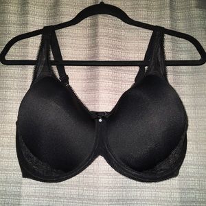 Wacoal bra size 38G in black new without tags.